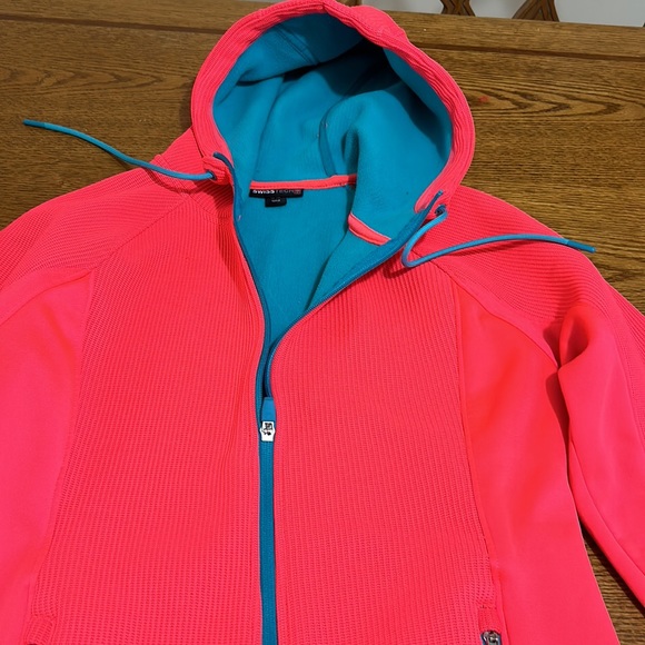 Swiss Tech Phosphorescent Orange jacket, in very good condition, like new - Picture 2 of 5